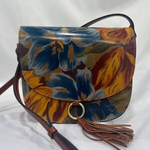 Patricia Nash Brinlee Saddlebag in Marigold Harvest - excellent condition!